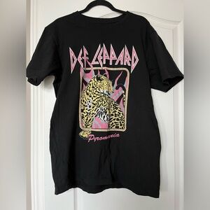 Large Def Leppard Black Graphic T-Shirt